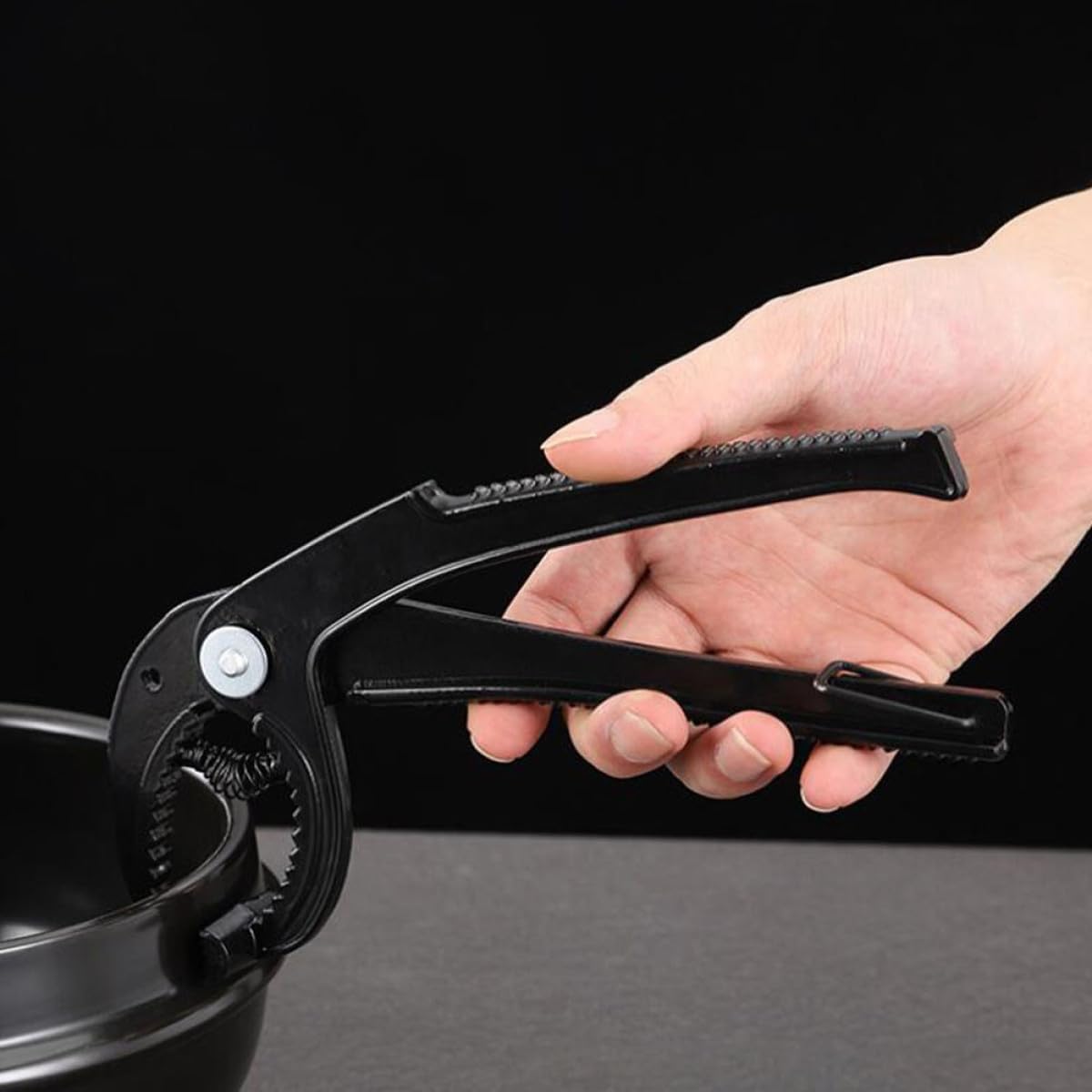 Pot Clip Korean Stone Bowl Gripper Tongs Non-Slip Cookware Holder Anti-Scalding Pan Clamp for Hot Stone Dishes Kitchen Use 8.26 in