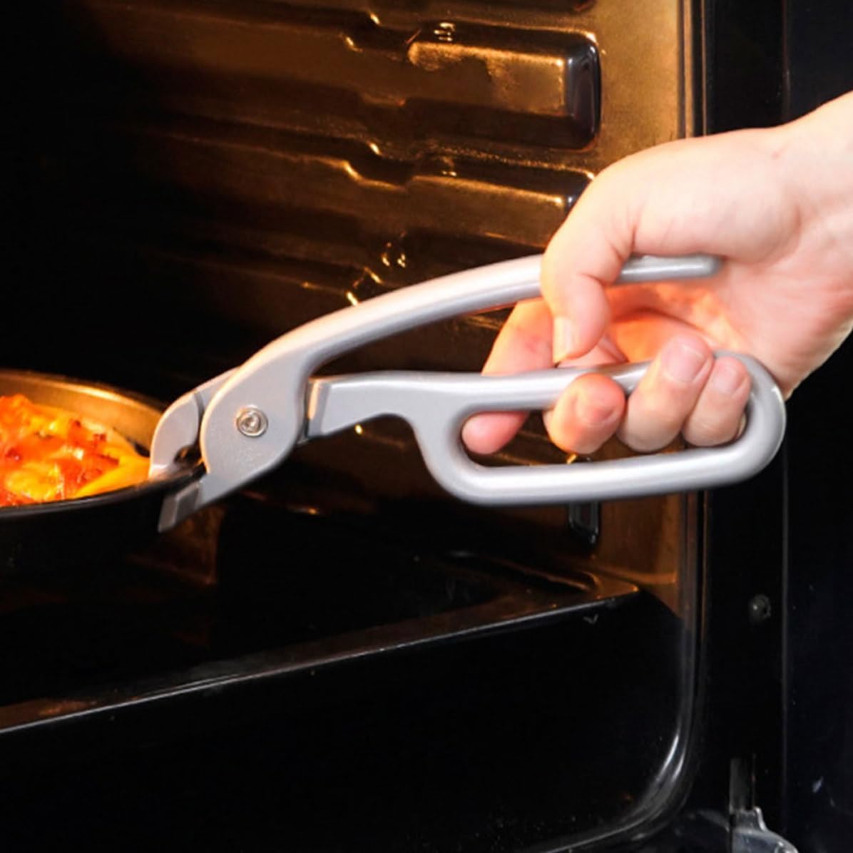 Anti Scald Plate Clip for Hot Plates and Stoneware Dishes