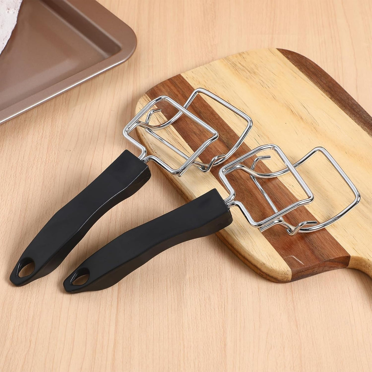 Ciieeo Oven Rack Puller Oven Clips 2 Pack Scald Resistant Tray Gripper Hot Plate Gripper Plate Clips with Coated Handles and Hanging Holes for Safe Tray Removal 7.83X2.36X1.57In