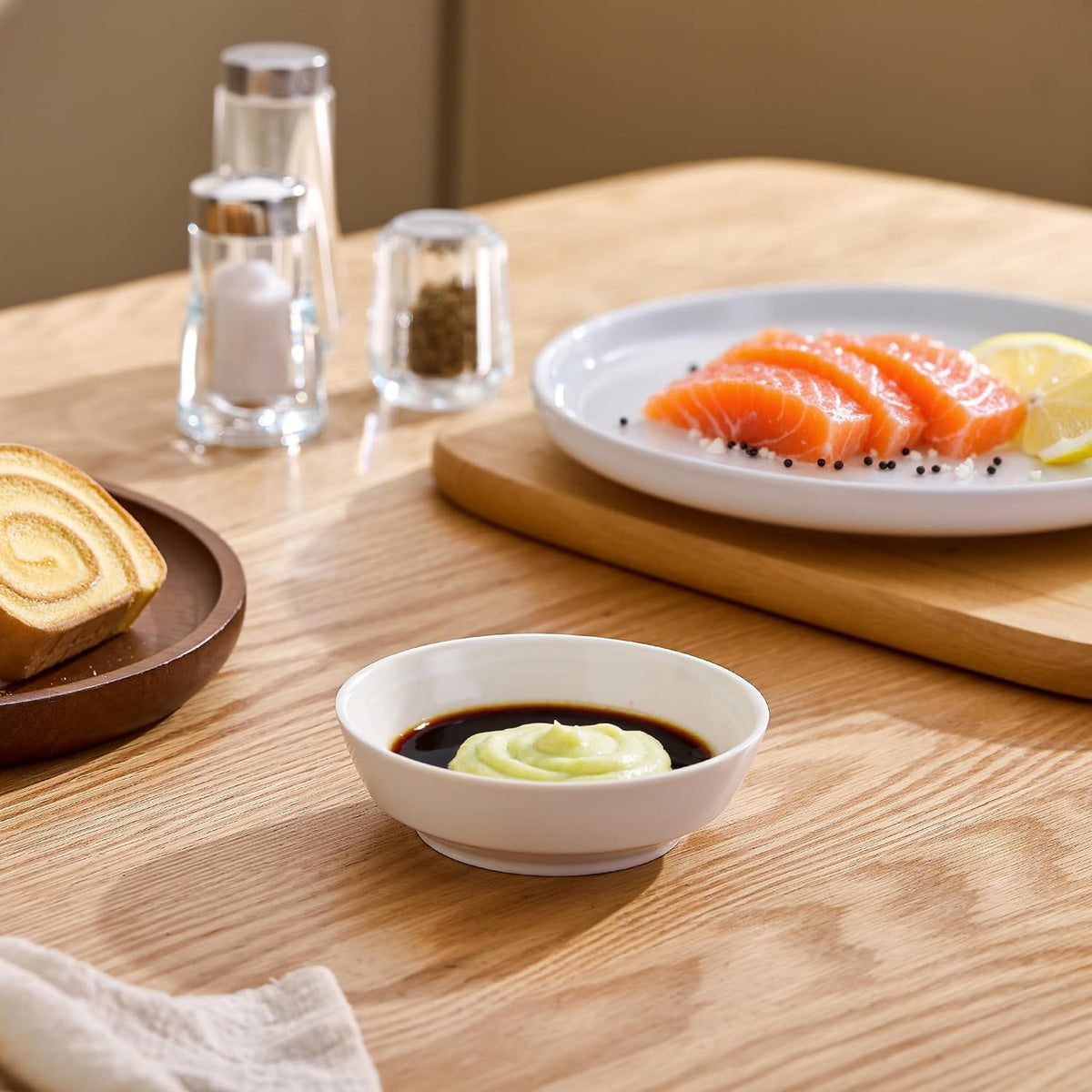 Dipping Bowls, Soy Sauce Dishes, 4 OZ Small Serving Bowls & Appetizer Plates Set of 6, Ceramic Ramekins for Sushi, Condiment, Ketchup, BBQ Party, 4 Inch